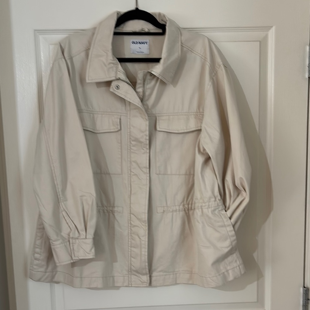 Old Navy Women's Cream Jacket